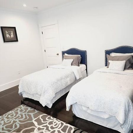 Charming And Comfortable! Medford Buitenkant foto